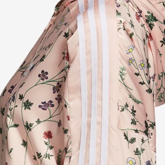 Adidas Original Hooded Windbreaker - Picture 8 of 8